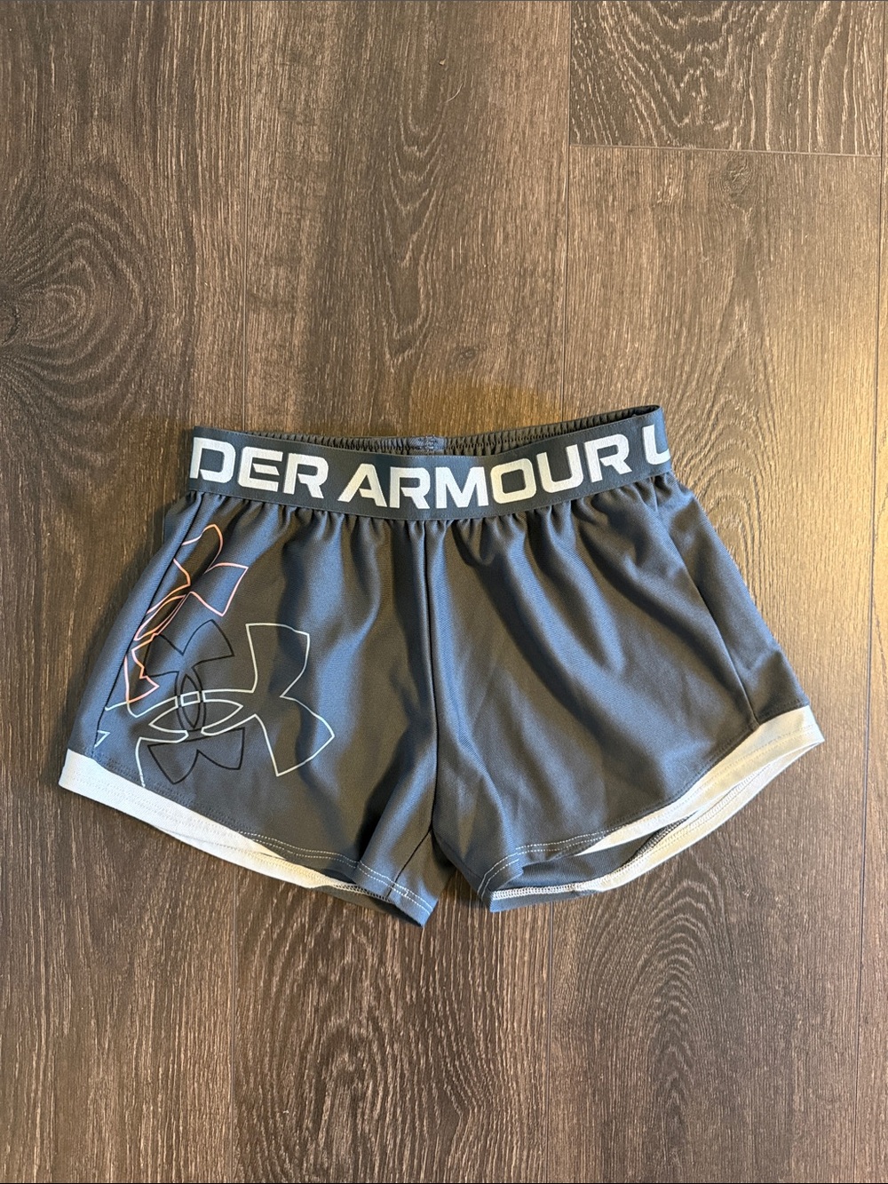 Under Armour Girls Gray Athletic Shorts with Logo Waistband